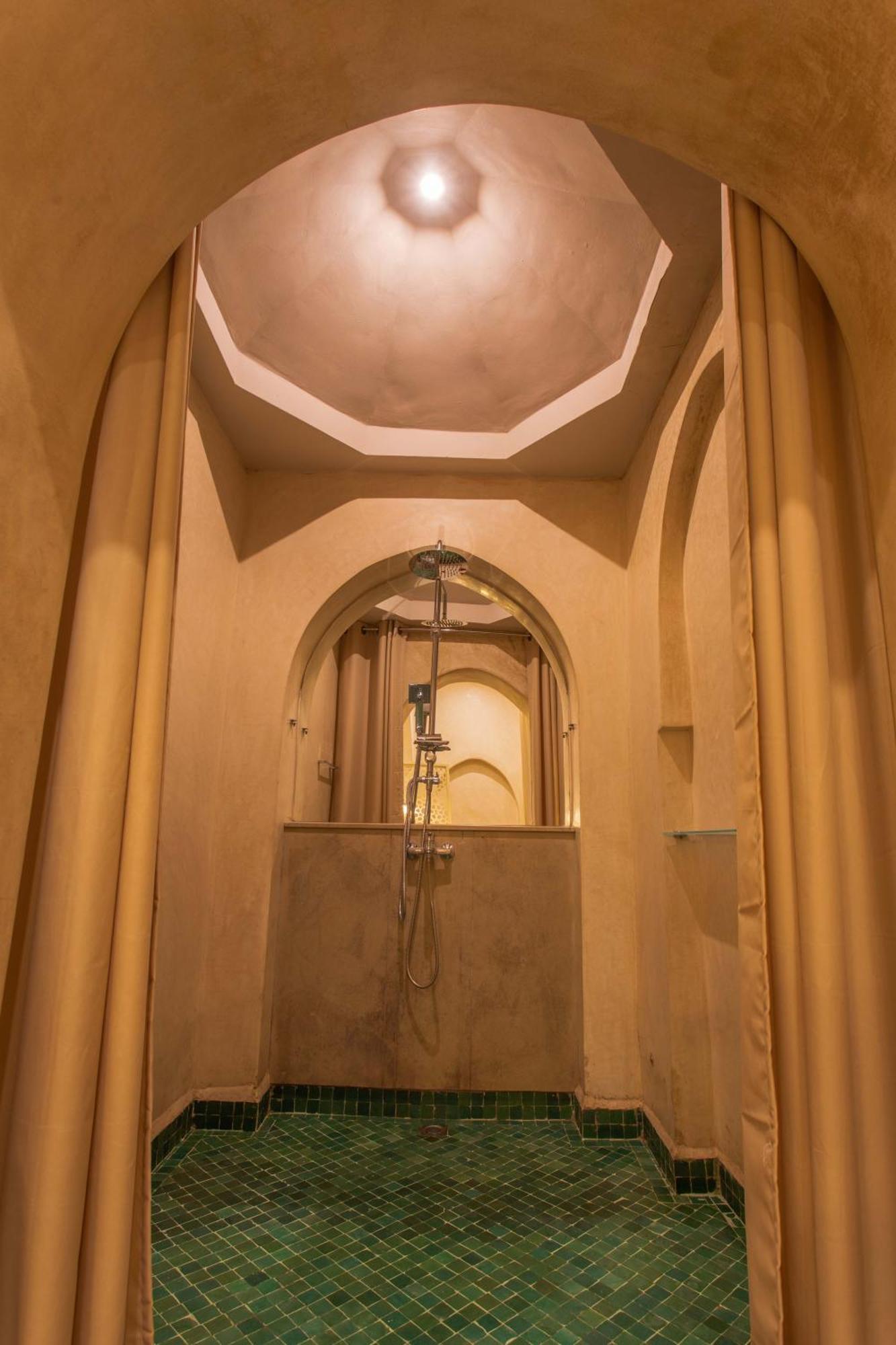Le Medina Privilege Riad & Spa マラケシュ エクステリア 写真