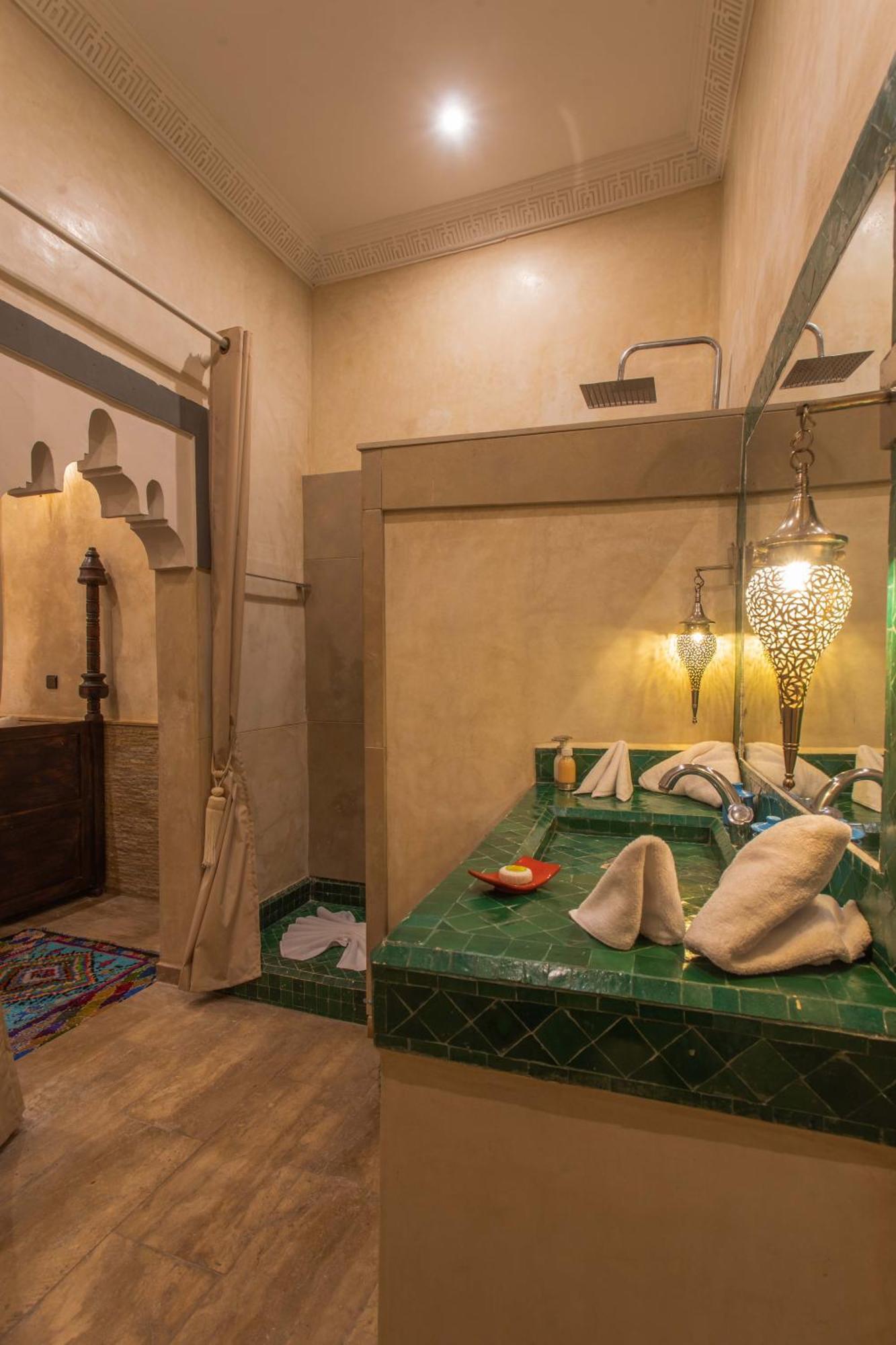 Le Medina Privilege Riad & Spa マラケシュ エクステリア 写真