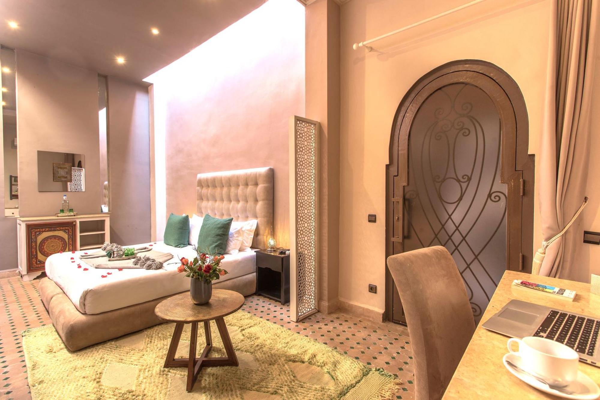 Le Medina Privilege Riad & Spa マラケシュ エクステリア 写真