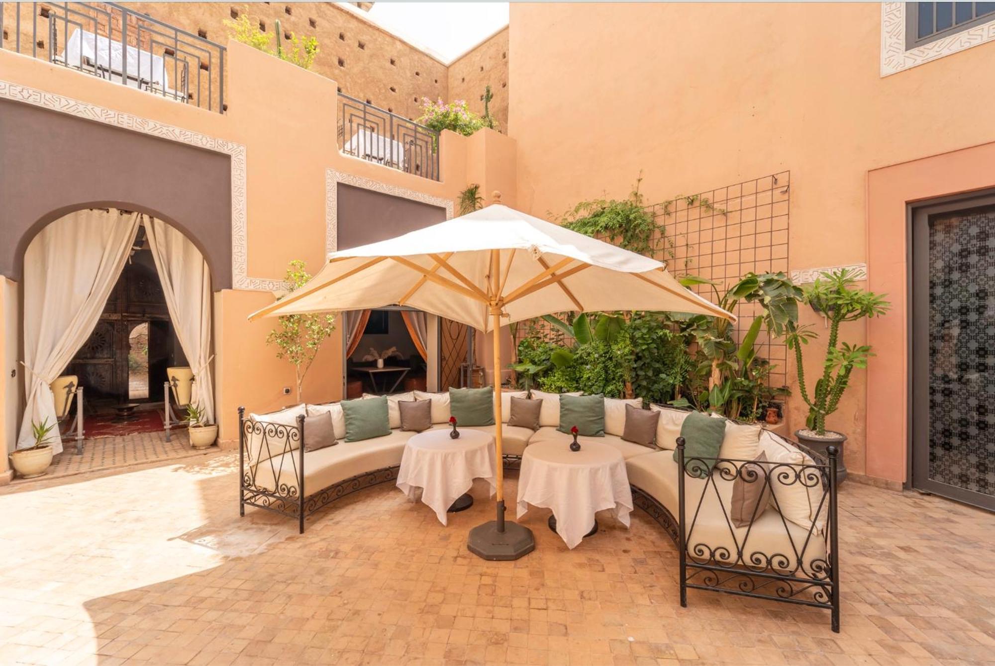 Le Medina Privilege Riad & Spa マラケシュ エクステリア 写真